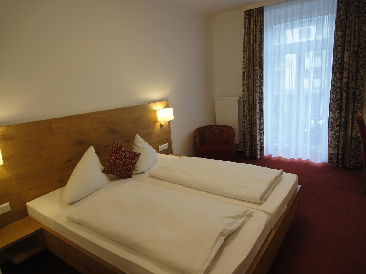Hotel Krone 리라신겐보블린겐 외부 사진