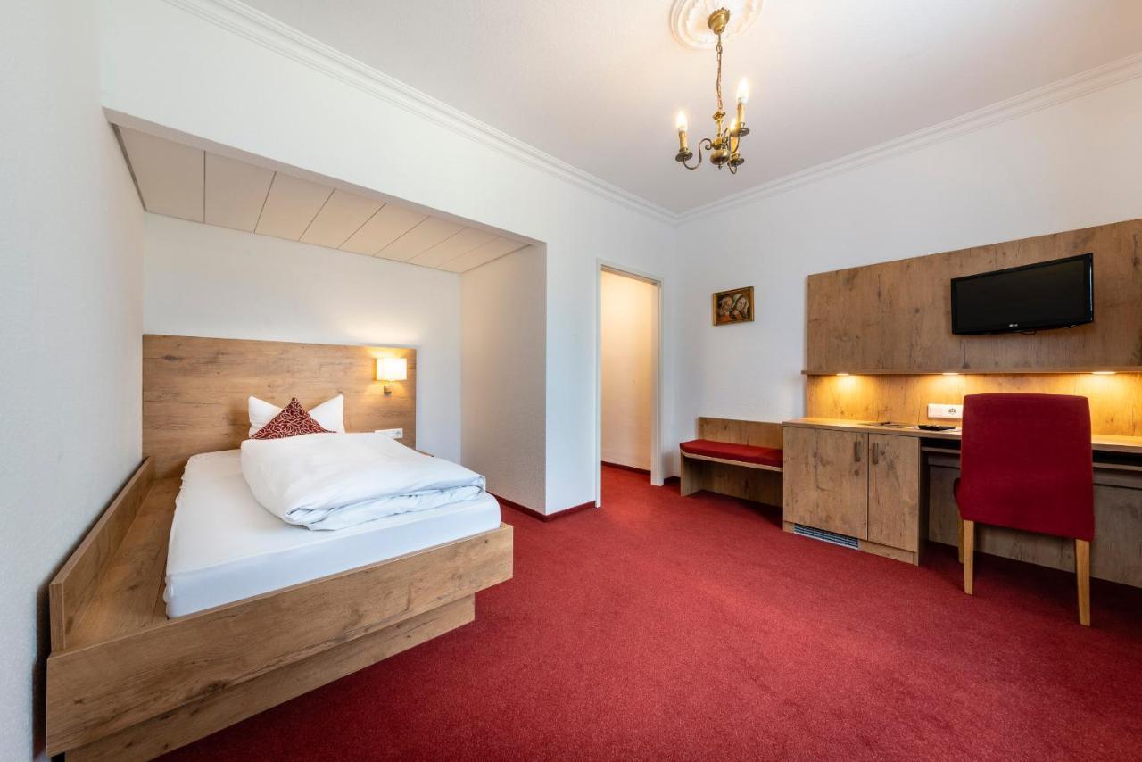 Hotel Krone 리라신겐보블린겐 외부 사진