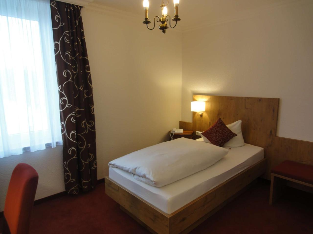 Hotel Krone 리라신겐보블린겐 외부 사진